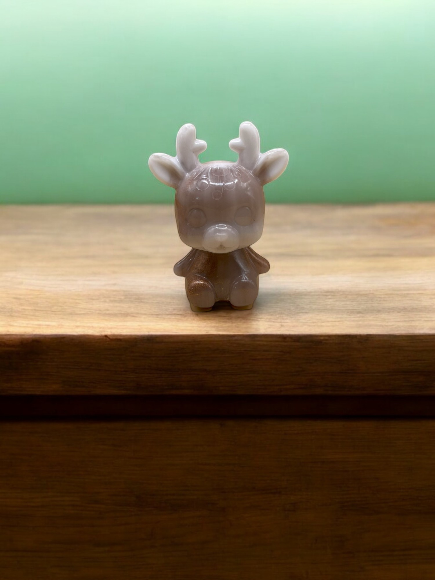 petit renne cote creme face